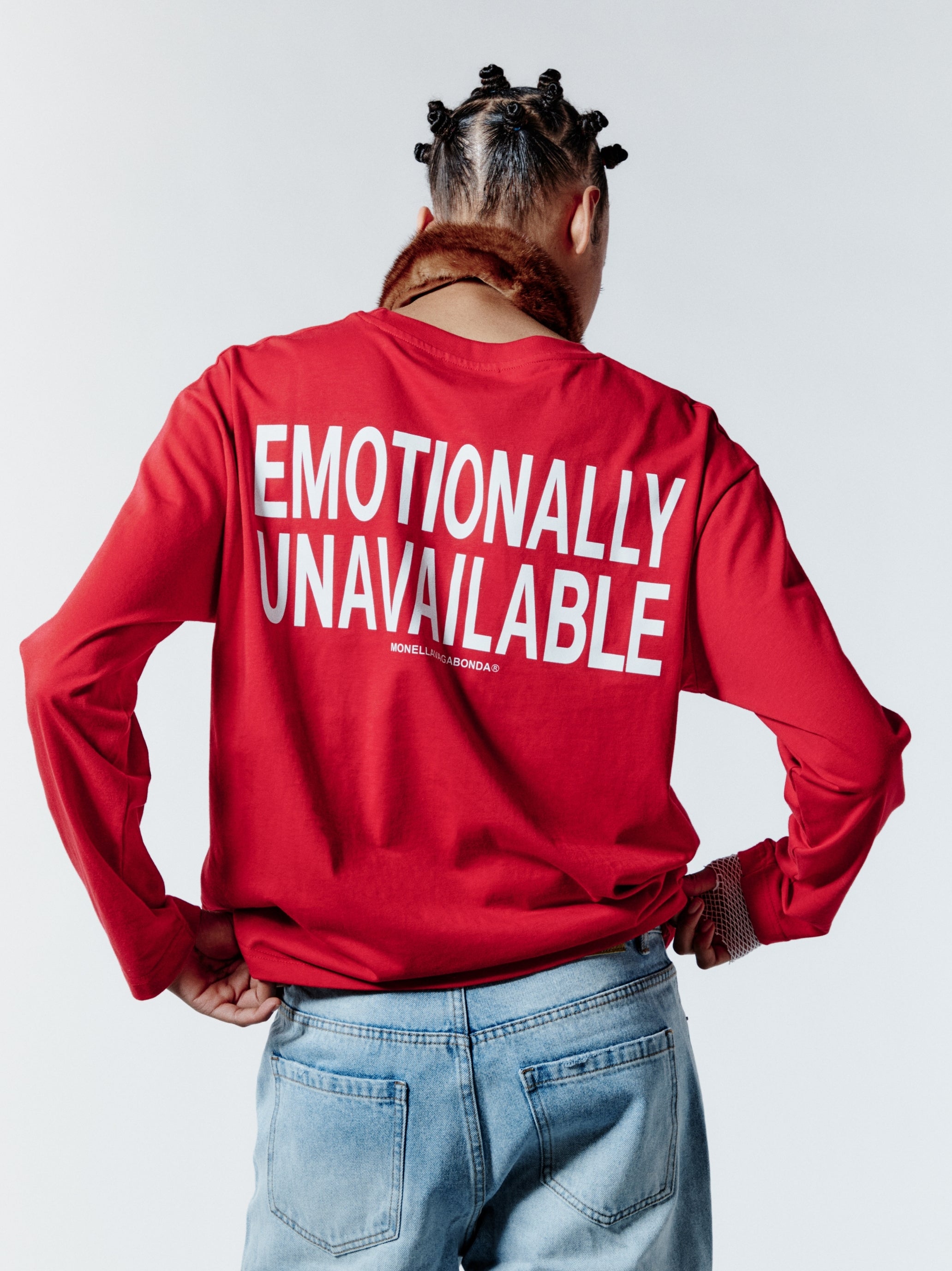 EMOTIONALLY UNAVAILABLE LONGSLEEVE - RED