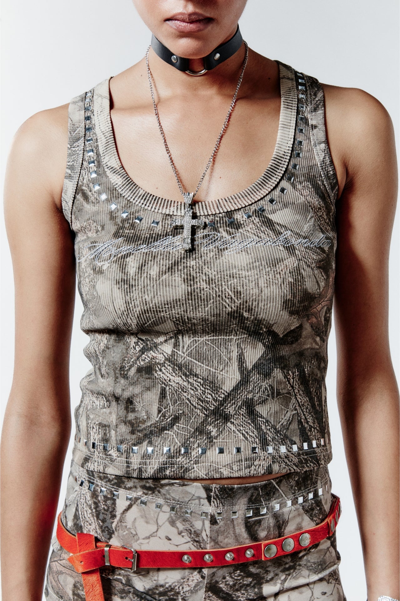 REALTREE CAMO STUDS TANK TOP
